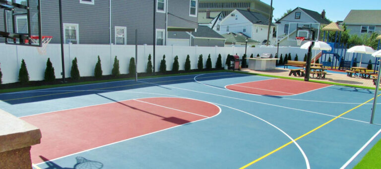 Picture of a basketball court.