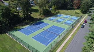 Beuna Vista Courts - West Hartford, CT